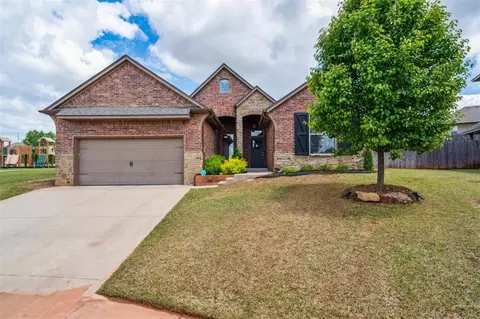 19112 Rush Springs Ln, Edmond, OK 73012