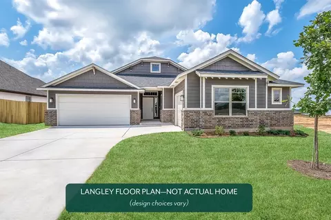 3742 Mesa Rd, Norman, OK 73071