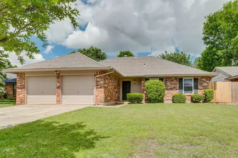 809 Willow Run, Yukon, OK 73099 photo 1