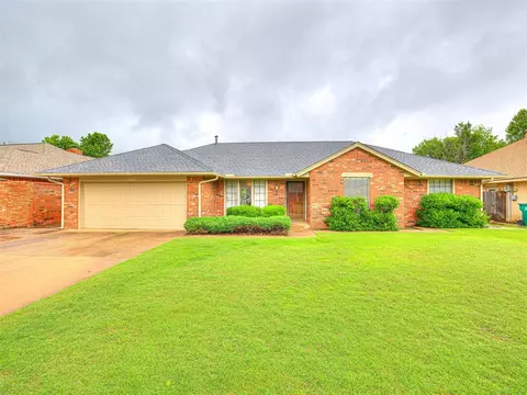 10021 Henderson Dr, Oklahoma City, OK 73139