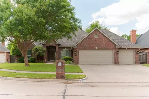 3604 Guilford Ln, Norman, OK 73072