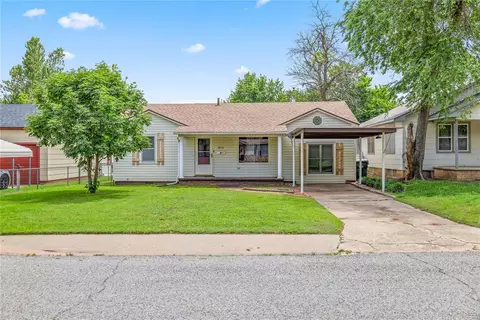 1819 Arizona Ave, Chickasha, OK 73018