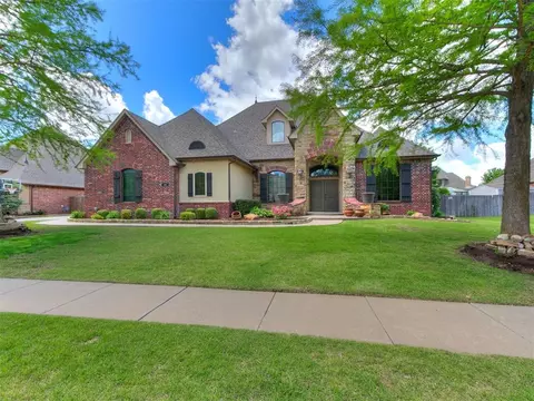 3916 Pimlico Dr, Norman, OK 73072