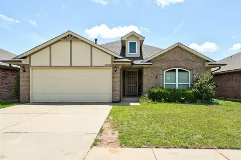 12032 SW 10th St, Yukon, OK 73099