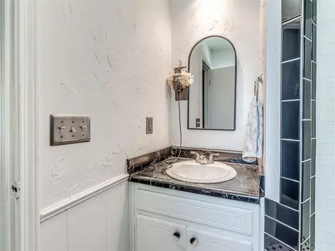 316 E 29th St, Edmond, OK 73013 photo 26