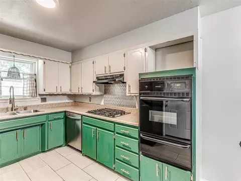 316 E 29th St, Edmond, OK 73013 photo 14