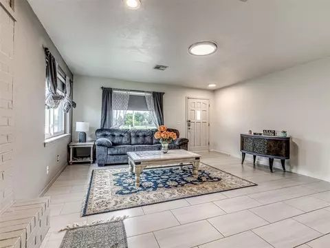 316 E 29th St, Edmond, OK 73013 photo 10