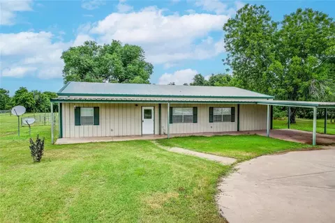 312 E 6th St, Amber, OK 73004