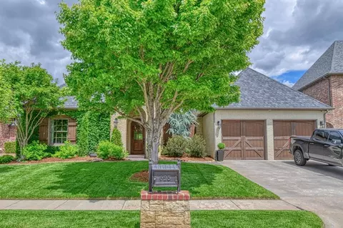 625 Greystone Ln, Norman, OK 73072