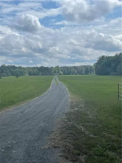 000 Eagle Fork Rd, Smithville, OK 74957