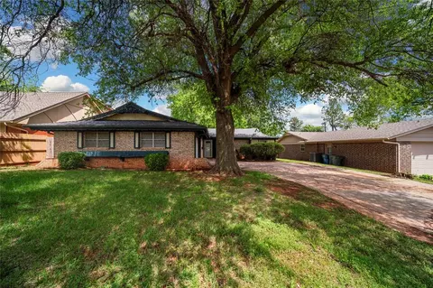 2606 Michael Dr, Edmond, OK 73013