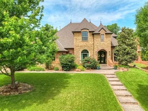 2909 Cumberland Dr, Edmond, OK 73034
