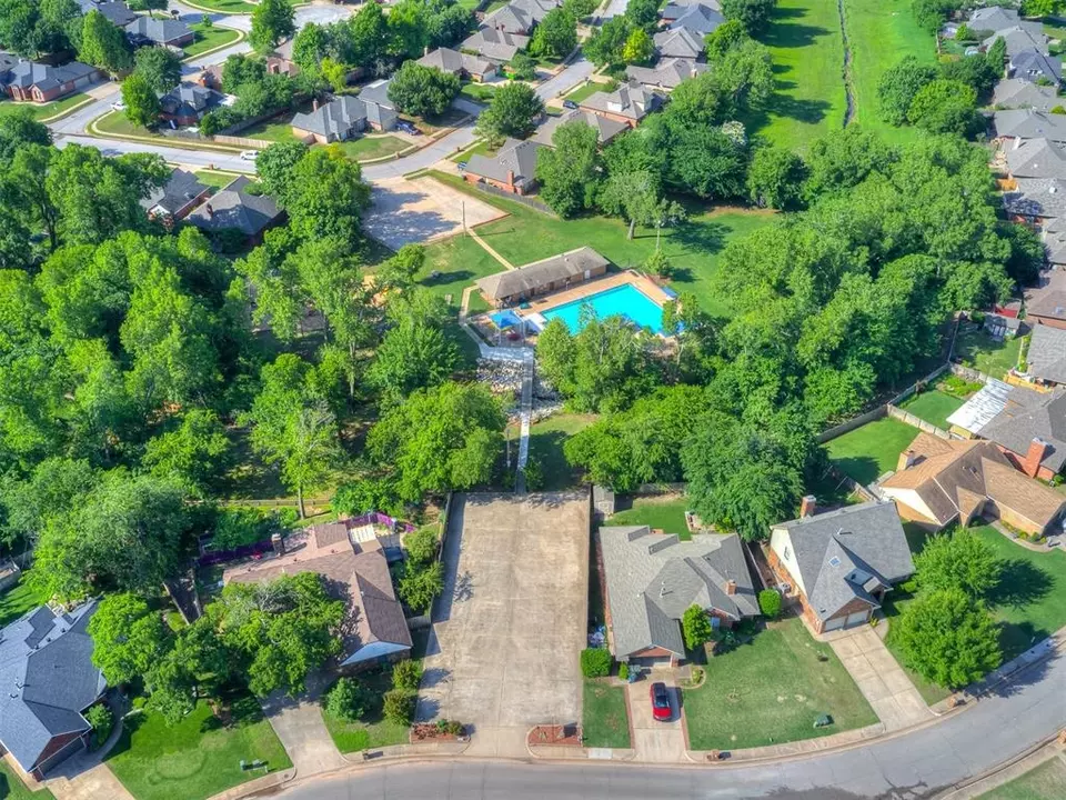  709 Concord Cir, Edmond, OK 73003 photo 34