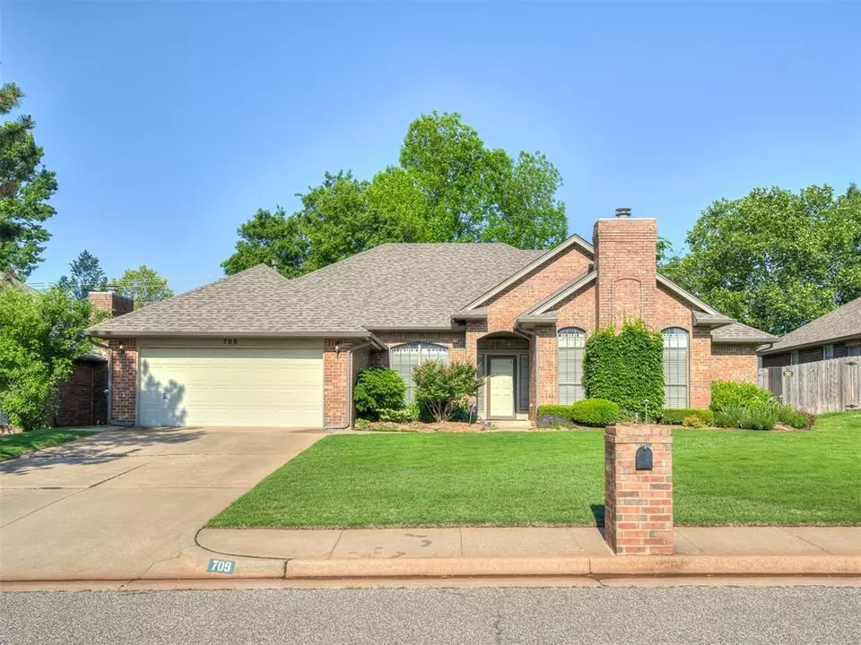  709 Concord Cir, Edmond, OK 73003 photo 42