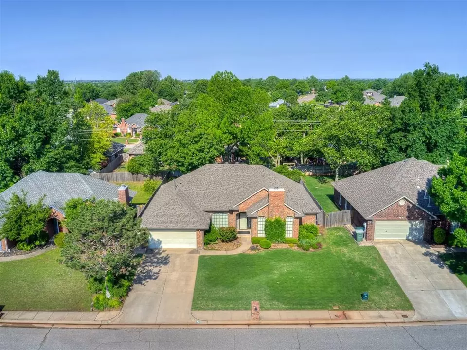  709 Concord Cir, Edmond, OK 73003 photo 31