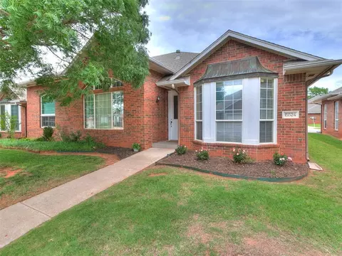 15524 Swallowtail Dr, Edmond, OK 73013