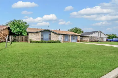 601 Libra St, Altus, OK 73521 photo 2