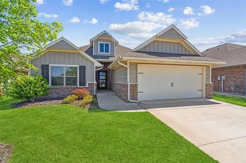 9124 NW 119th St, Yukon, OK 73099