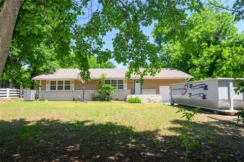 1005 W Pittman Ave, Mcloud, OK 74851