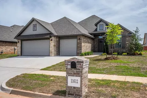 11612 NW 104 St, Yukon, OK 73099