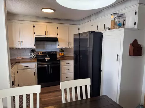 409 W Oklahoma St, Mcloud, OK 74851 photo 6