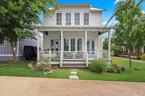 40 N Center Ln, Carlton Landing, OK 74432