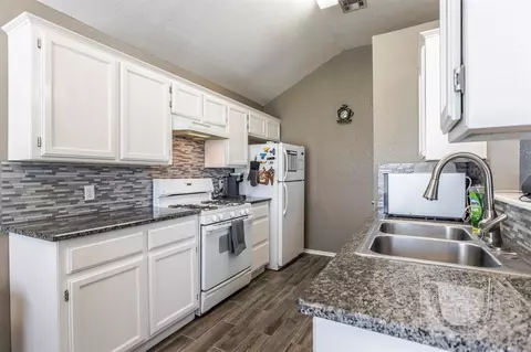 1925 Old Central Dr, Norman, OK 73071 photo 10