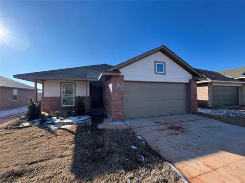18121 Austin Ct, Edmond, OK 73012