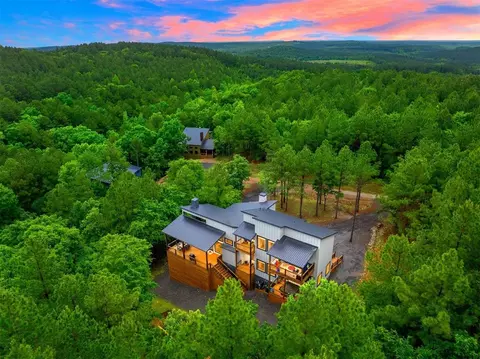 47 Delilah Daze Ln, Broken Bow, OK 74728