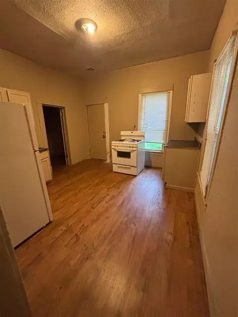 706 E Harrison Ave, Guthrie, OK 73044 photo 5