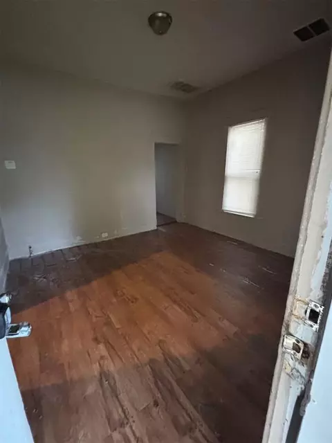 706 E Harrison Ave, Guthrie, OK 73044 photo 2