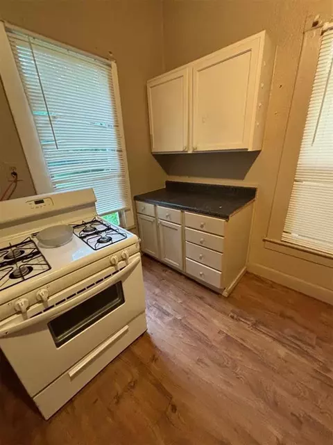 706 E Harrison Ave, Guthrie, OK 73044 photo 6