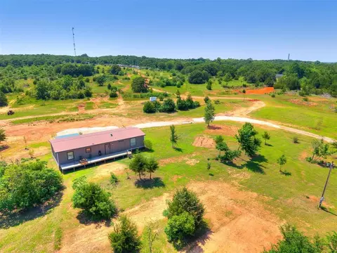 38200 Stevens Rd, Wanette, OK 74878