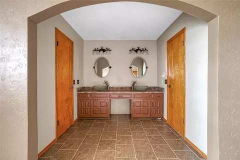 23951 E 1160, Colony, OK 73021 photo 11