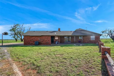 23951 E 1160, Colony, OK 73021 photo 17