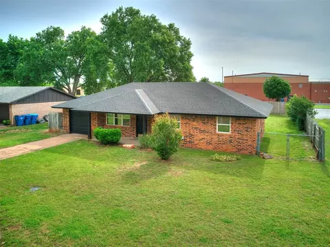 416 Margaret Dr, Tuttle, OK 73089 photo 3