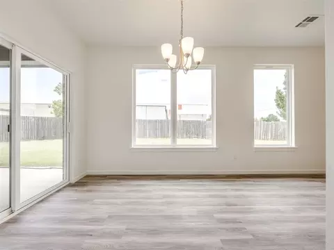 1113 N Silver Leaf Dr, Moore, OK 73160 photo 30