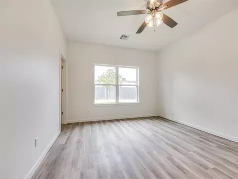 1113 N Silver Leaf Dr, Moore, OK 73160 photo 32