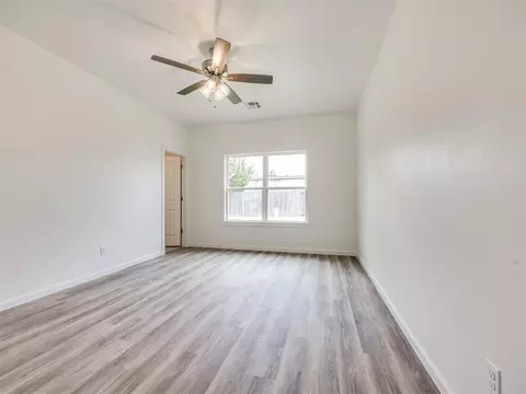 1113 N Silver Leaf Dr, Moore, OK 73160 photo 31