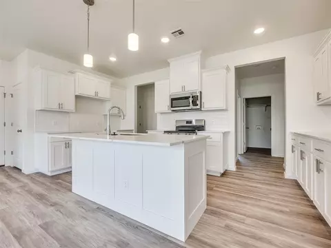1113 N Silver Leaf Dr, Moore, OK 73160 photo 15
