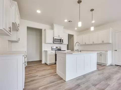 1113 N Silver Leaf Dr, Moore, OK 73160 photo 14
