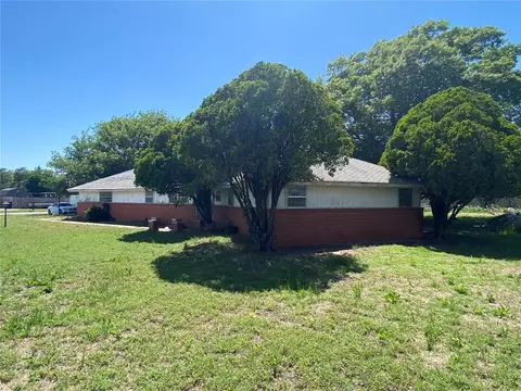 20403 E County Road 1567, Altus, OK 73521 photo 2
