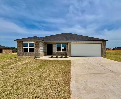 13427 Huckleberry Ln, Mcloud, OK 74851 photo 2