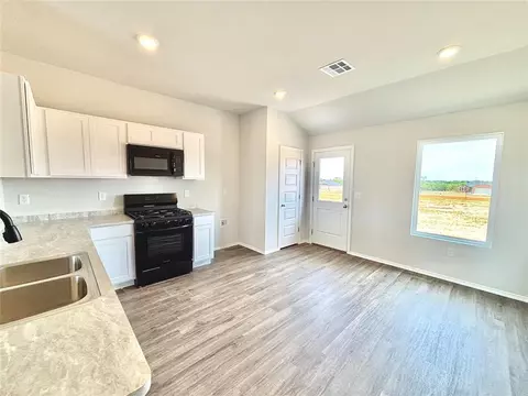 13427 Huckleberry Ln, Mcloud, OK 74851 photo 8