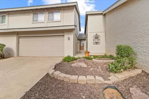 5839 Hefner Village Ct, Oklahoma City, OK 73162