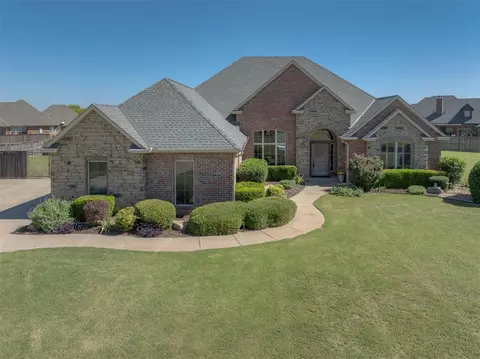 239 Brandon Cir, Goldsby, OK 73093