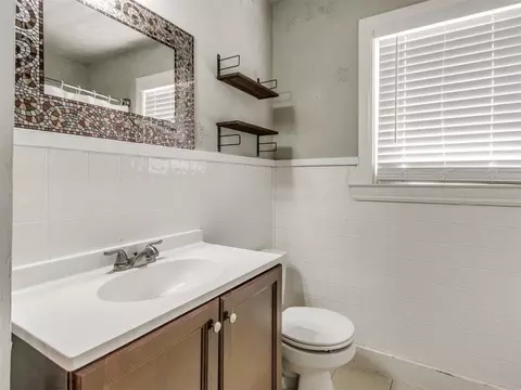 130 E 8th St, Edmond, OK 73034 photo 20