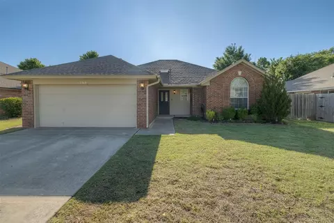 2913 Hanover Dr, Norman, OK 73072