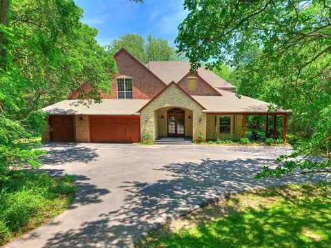 14200 Edmond Lake Dr, Jones, OK 73049