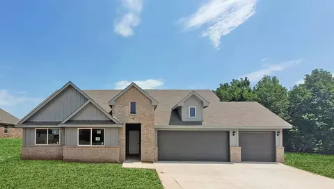 14540 Rushing Ln, Edmond, OK 73025